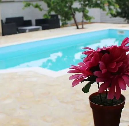 Apartamento Retreat - *