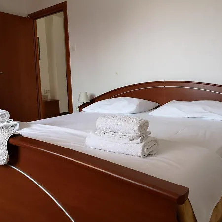 Retreat - Apartamento Zadar